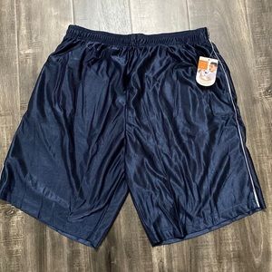 BRAND NEW WITH TAGS ATHLETIC WORKS MENS DAZZLE SHORTS SIZE LARGE ACTIVEWEAR